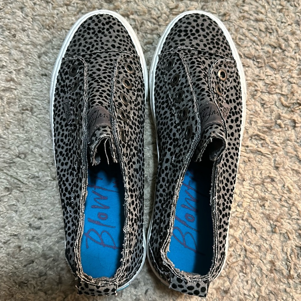 Blowfish Laceless Sneakers